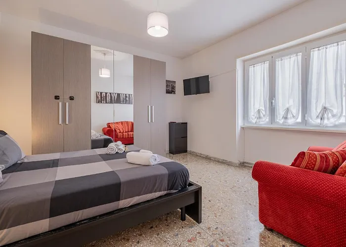 Apartment Basilica San Giovanni 1bedr 5 Minut From Station